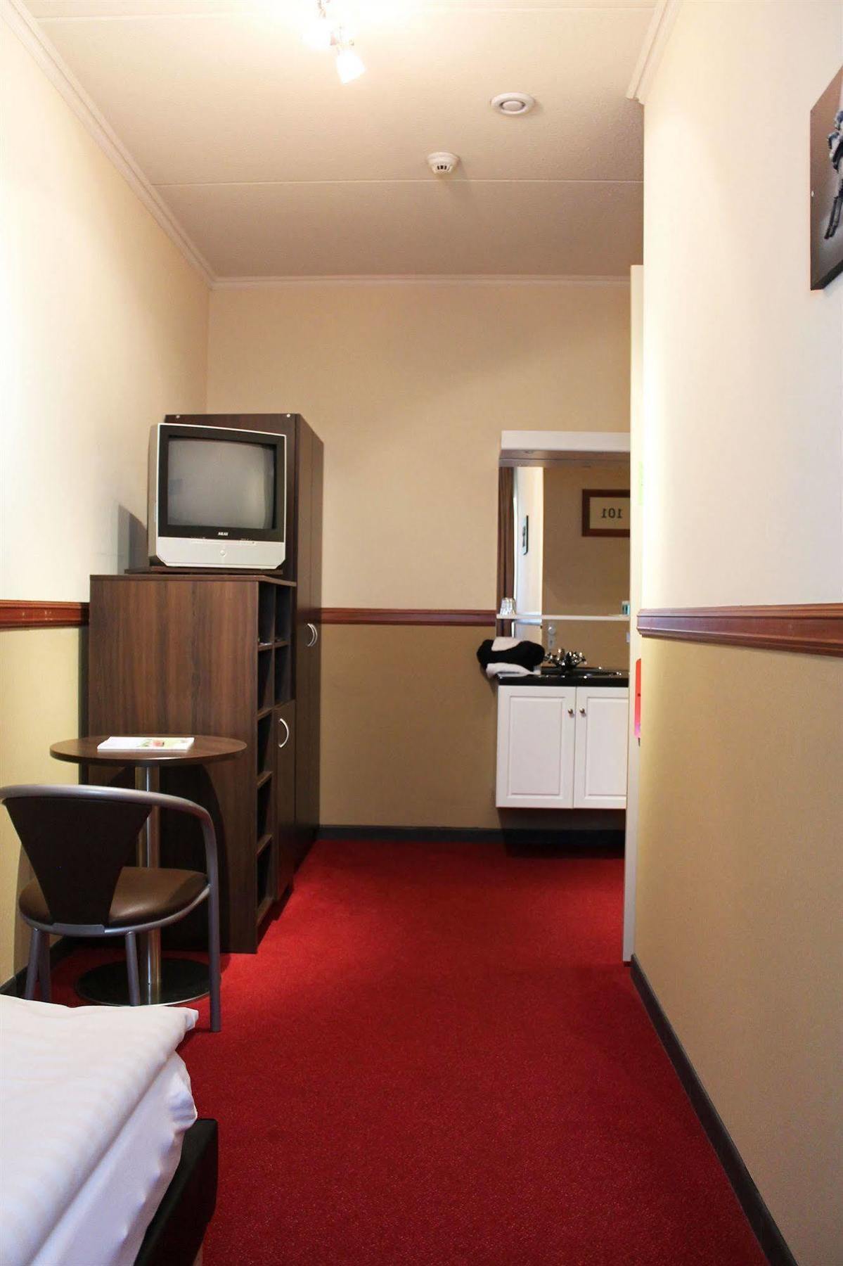 Hotel Frans Op Den Bult Дёрнинген Экстерьер фото